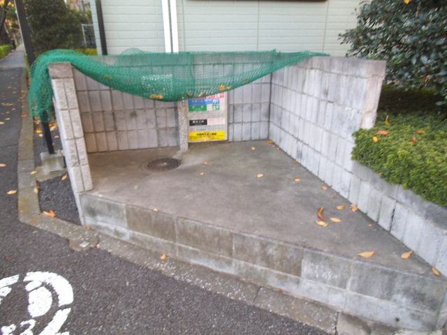 ラフィーネのその他共用部分|ゴミ置き場も敷地内に！