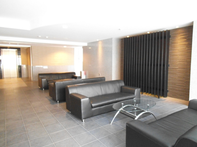 エスティメゾン赤羽のロビー|ロビーもオシャレです☆