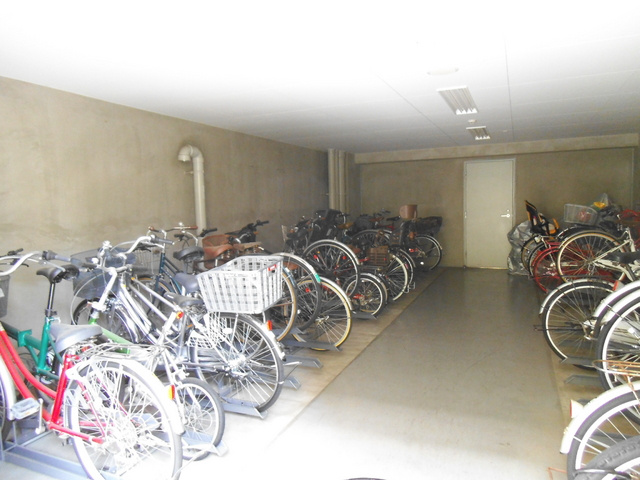 エスティメゾン赤羽のその他|駐輪場は整理されています！
