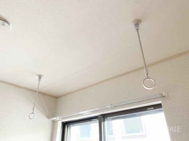 ＧＯＤ　ＢＬＥＳＳ　ＯＭＩＹＡの設備|室内物干しあります！