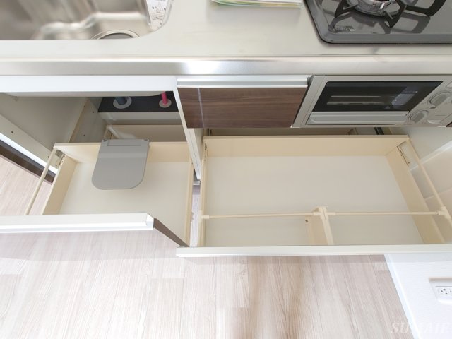 北区東十条１丁目のアパートのその他|引き出し式の収納です☆