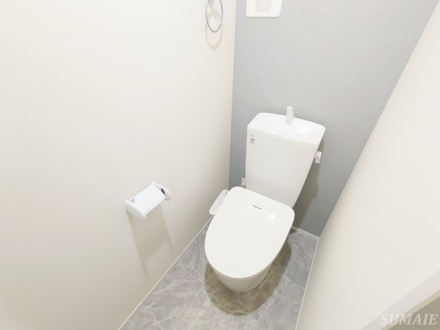 北区東十条１丁目のアパートのトイレ|温水洗浄便座付きトイレです☆