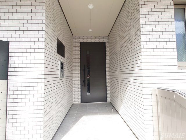 北区東十条１丁目のアパートのエントランス|外観です。