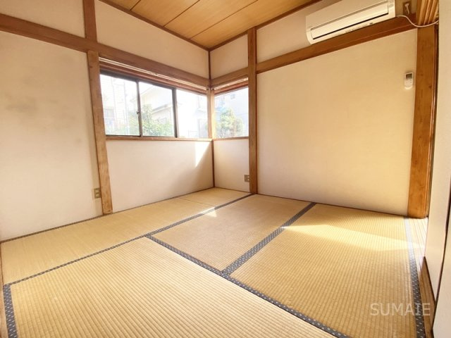 パルハウス東新井の和室|角部屋2面採光！