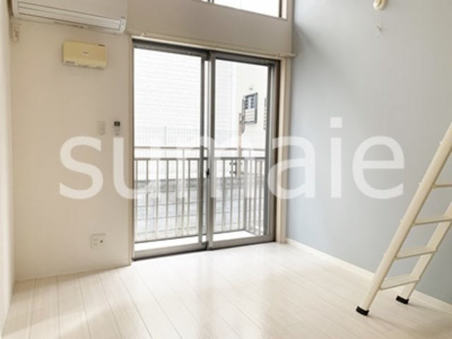 モンシャトー大成A棟の居間・リビング|居室です。