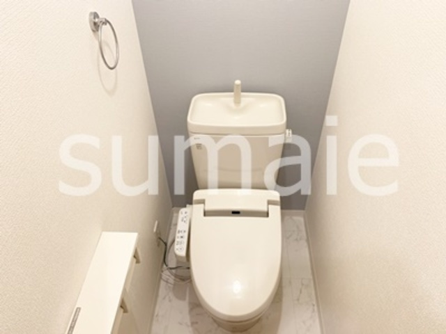 モンシャトー大成A棟のトイレ|ウォシュレット付トイレ。