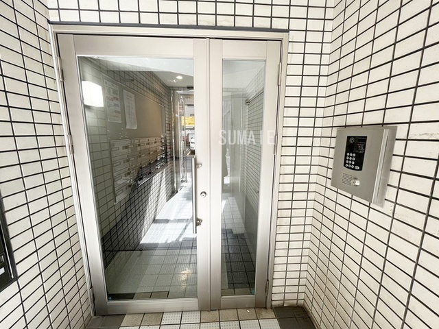 仲宿セントラルコートのロビー|エントランスです。