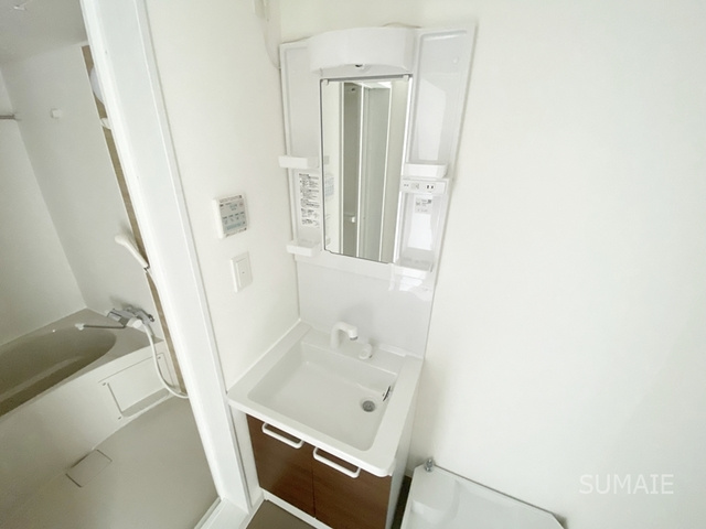 ジーメゾン大宮吉野町の洗面所|人気の独立洗面台！