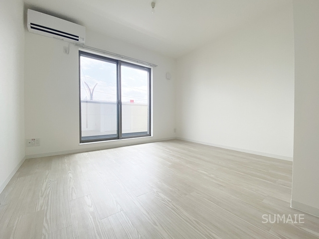 ジーメゾン大宮吉野町の居間・リビング|シンプルな内装です！