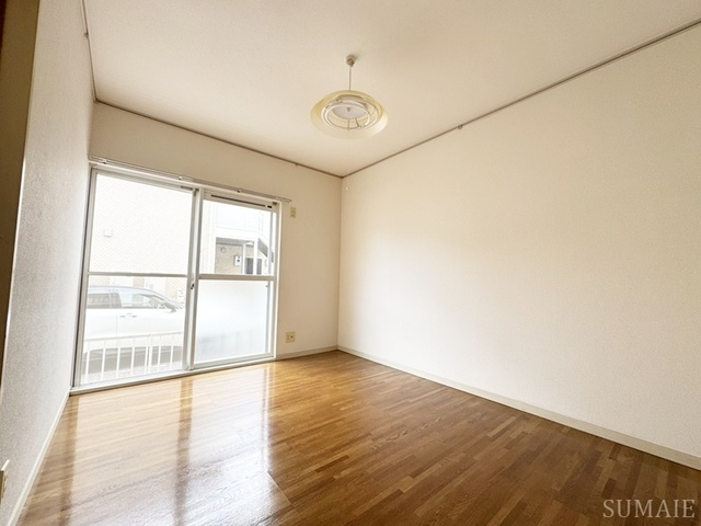 パインハイツの居間・リビング|居室☆彡