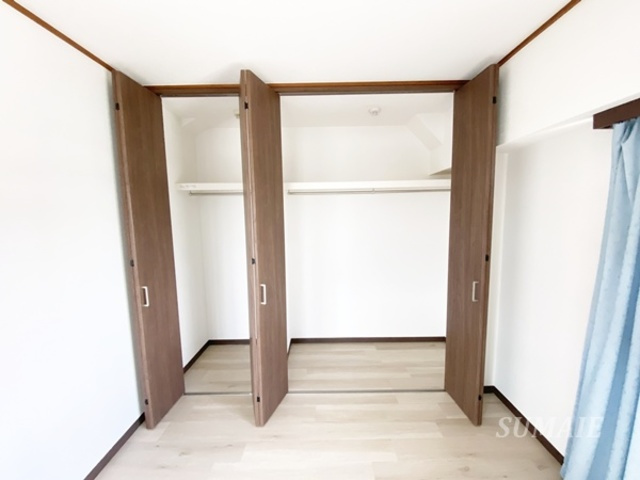 第二若木コーポの収納|広さも奥行きもある大容量クローゼットです！！