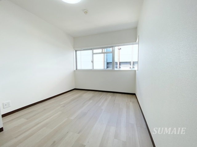 第二若木コーポの寝室|6帖の洋室です☆彡