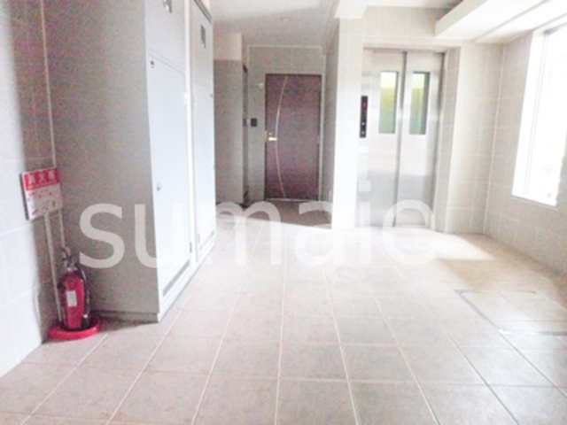 スクエアタワーのロビー|エントランスロビー