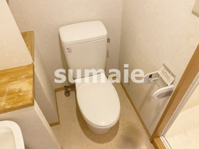 スクエアタワーのトイレ|きれいなトイレです。