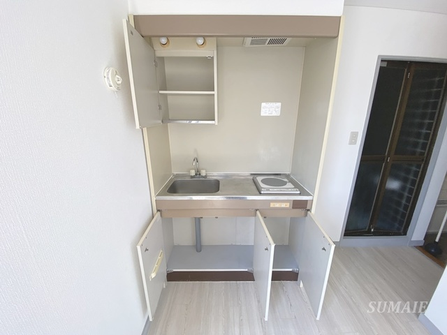 アルファビルのキッチン|キッチン収納☆