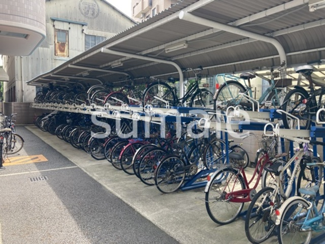 ジェンティール川口のその他共用部分|敷地内駐輪場。