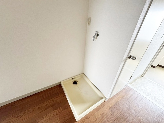 佐藤ビルの設備|洗濯機置き場☆彡