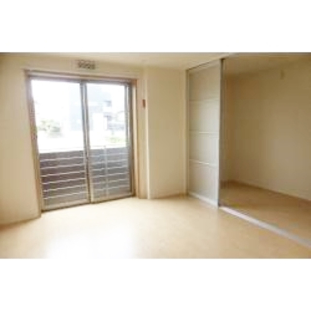 フィカーサ東大宮の居間・リビング|7.7帖のリビング☆彡