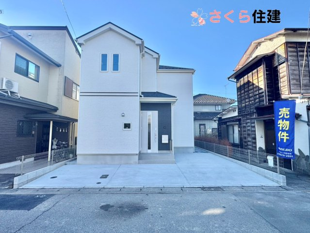 Heartful-Town 　東武江曽島駅2期　1棟の駐車場|カースペース２台可能です。道路幅があり車の通りが少ない為出し入れラクラク♪