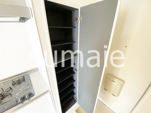 リブリ・ドルフの収納|シューズボックス☆