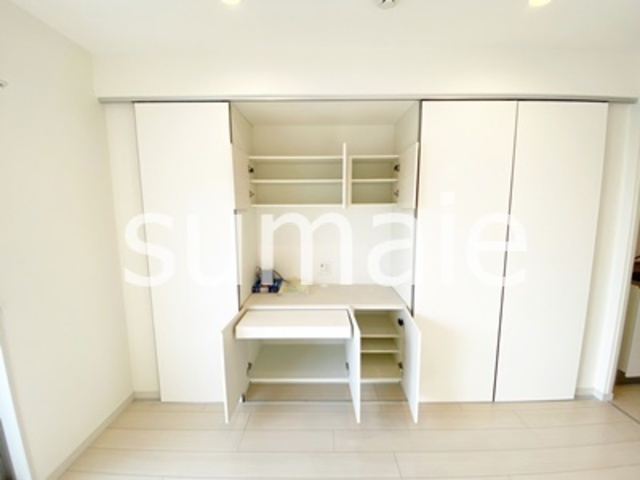 リブリ・ドルフの収納|TV台付収納★