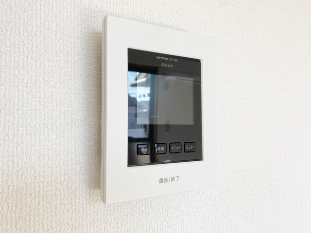 ヴィラセストのセキュリティ|安心のモニター付きインターホン☆