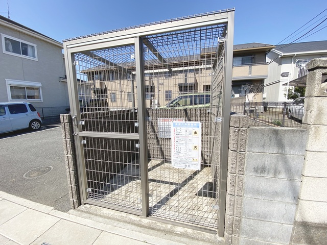 ヴィラセストのその他共用部分|専用ゴミ置き場！