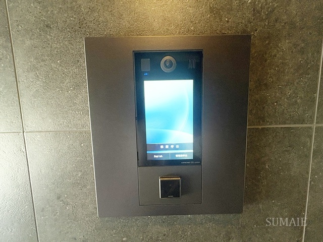 Alivis十条のセキュリティ|モニタ付オートロック完備☆