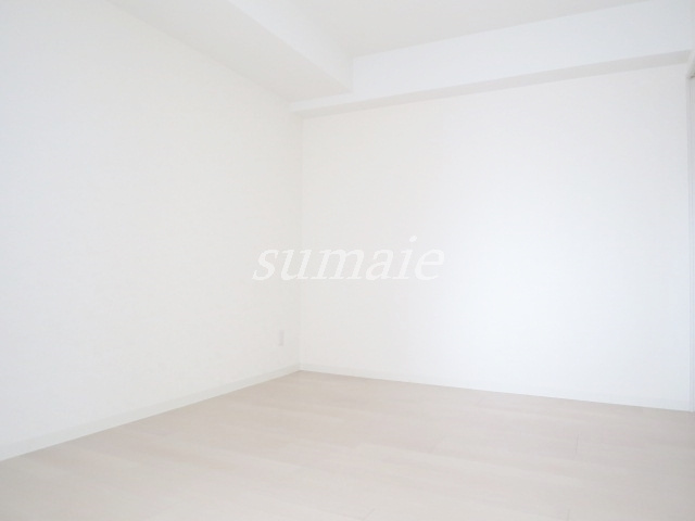 レジェンダリーコート赤羽の洋室|洋室5.8帖です☆