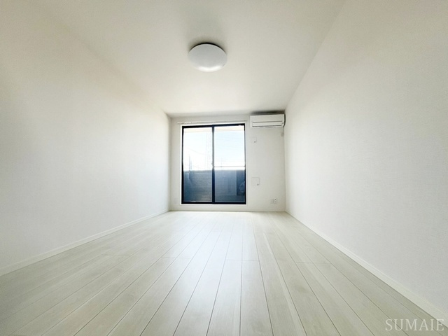 888N鳩ヶ谷の居間・リビング|広い居室です☆彡