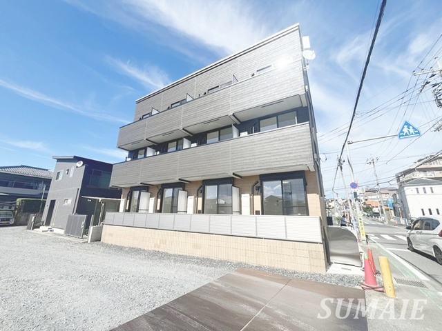 888N鳩ヶ谷の外観