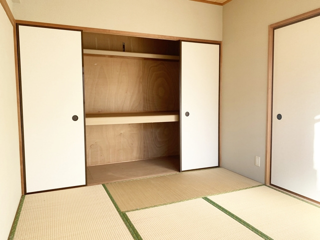 ソレアードミシマの和室|和室です。