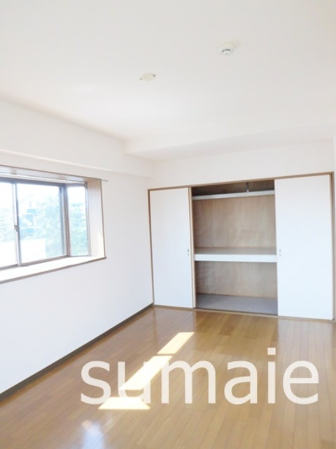 ソレアードミシマの寝室|日当たり良好