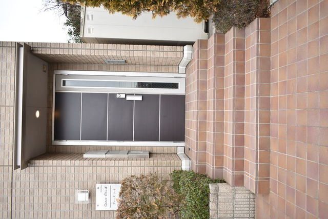 グレースコートのエントランス|エントランススペース。