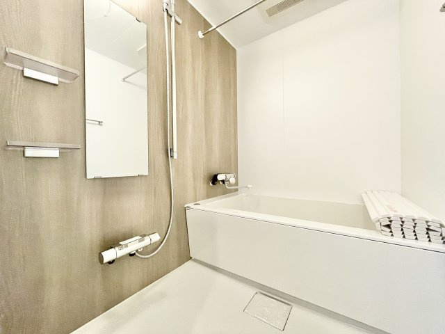 寝屋川コーポラスの浴室|お風呂です