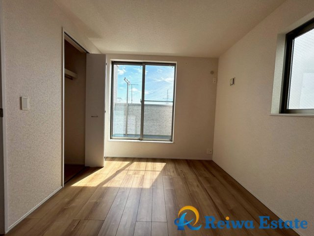 中古戸建　茅ヶ崎市円蔵2丁目の洋室