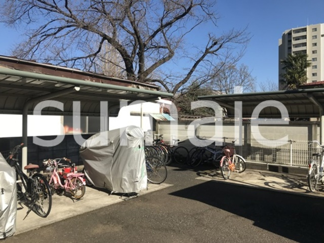 アークヒルズ　Aのその他共用部分|敷地内駐輪場。