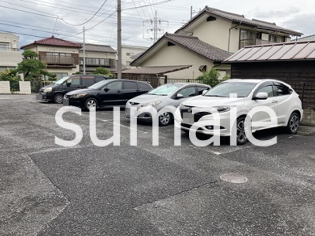 加藤マンションの駐車場|敷地内駐輪場完備。（要確認）