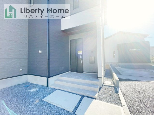 取手市宮和田14期　新築戸建　2号棟のエントランス