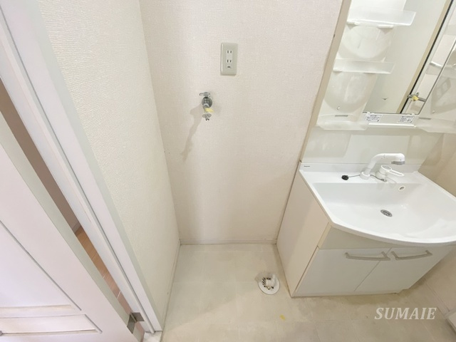 エステートJUNの洗面所|洗濯機置き場☆