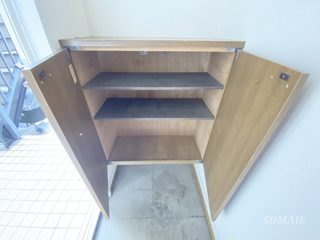 エステートJUNの収納|シューズボックスです☆