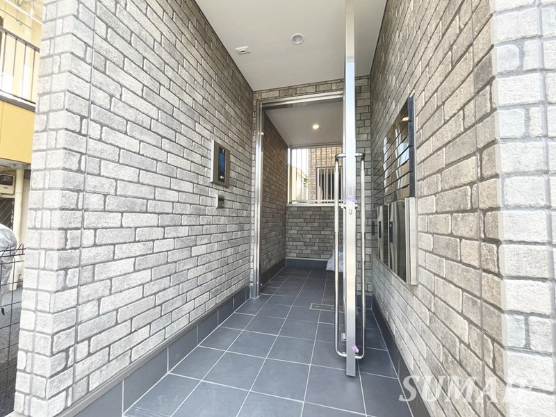 Floret.Yのエントランス|建物の内部です