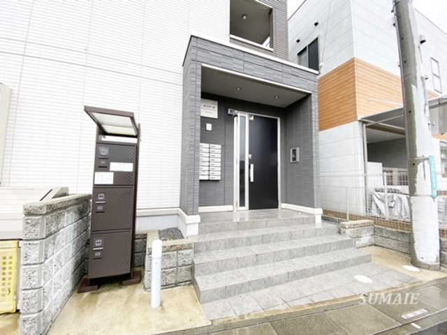 ルミエールのエントランス|エントランス！