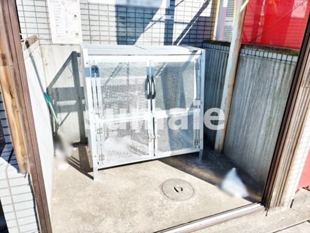 マサルマンションのその他共用部分|専用ゴミ置き場あります！