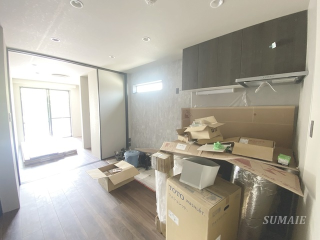 ハピネスアイル大宮の洋室|ダイニングキッチン☆