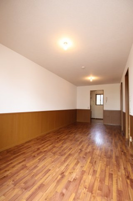 【居間・リビング】 | ドルフコート