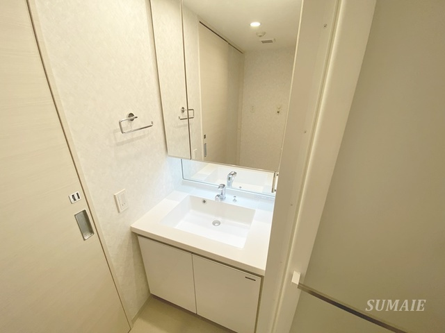 ソアラノーム北浦和の洗面所|独立洗面台です☆