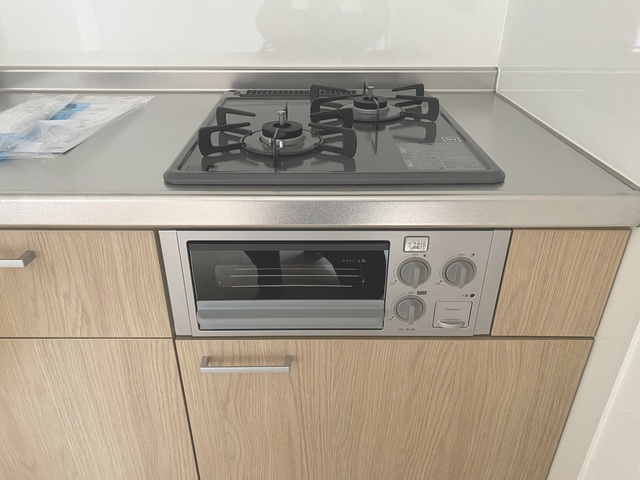 フィオーレ盆栽のキッチン|グリル付きコンロ