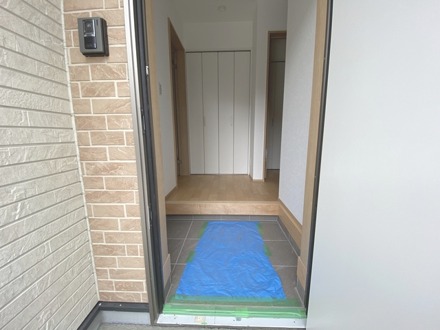 フィオーレ盆栽の玄関|玄関スペース