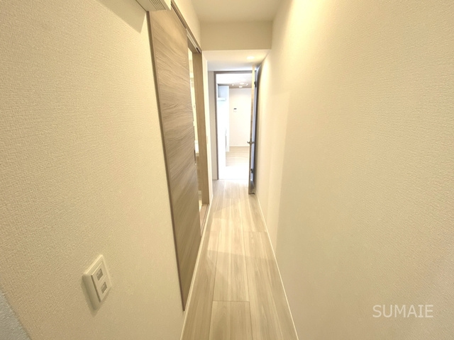 Noble Villa土呂町の居間・リビング|廊下